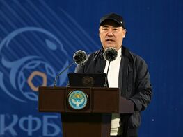 Садыр Жапаров: В&nbsp;стране происходят масштабные изменения в&nbsp;сфере спорта
